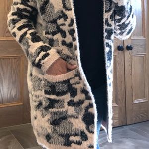 Cozy pink & black camo oversized cardigan